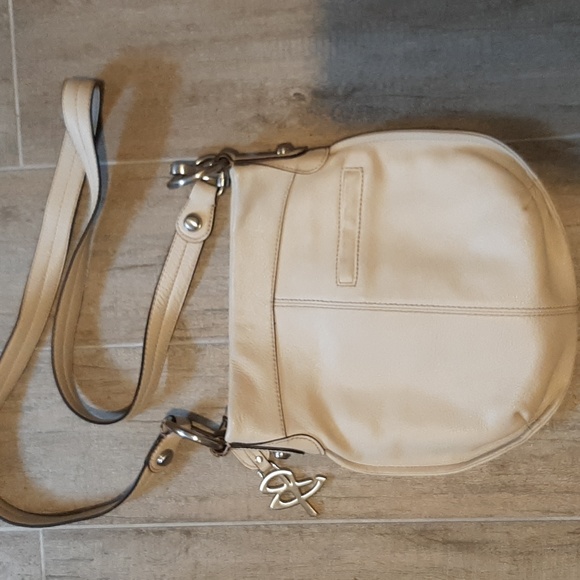 Crossbody - Picture 2 of 4